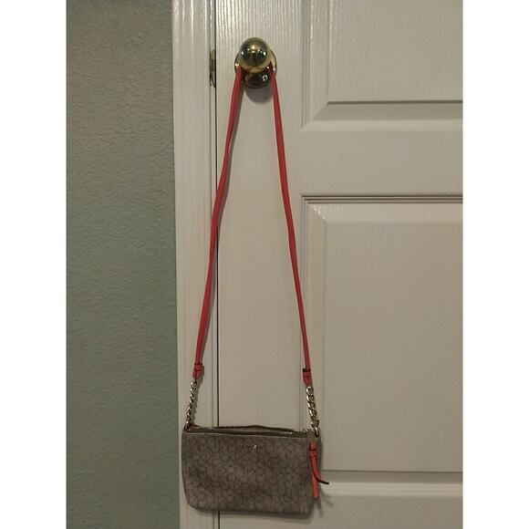 Calvin Klein Crossbody Monogram Logo Women’s Crossbody Bag Beige & Orange EUC - Picture 3 of 14